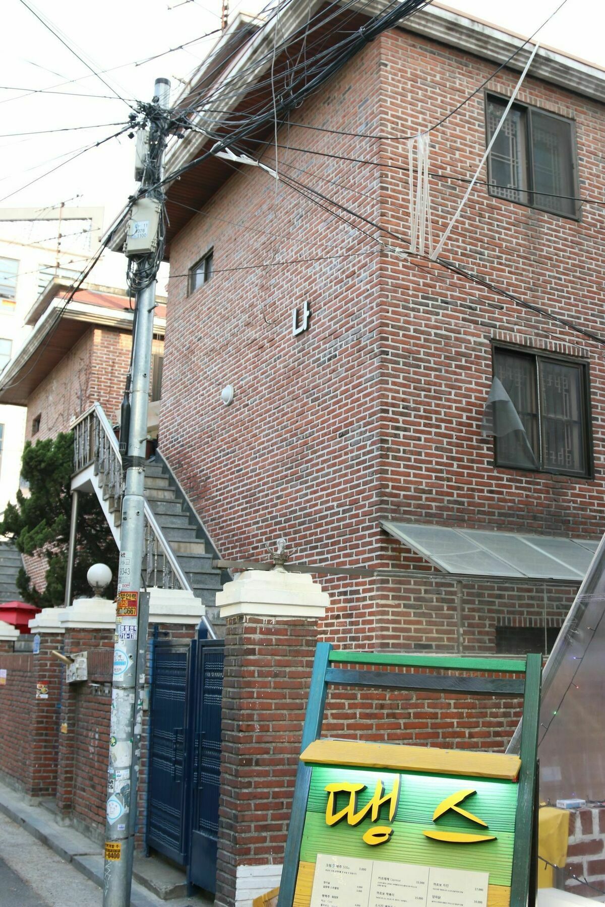 Hostel Hongdae Housetay 2nd Branch Seoul